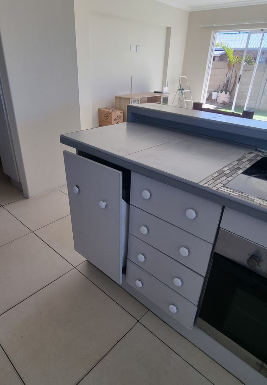 To Let 3 Bedroom Property for Rent in Jeffreys Bay Central Eastern Cape